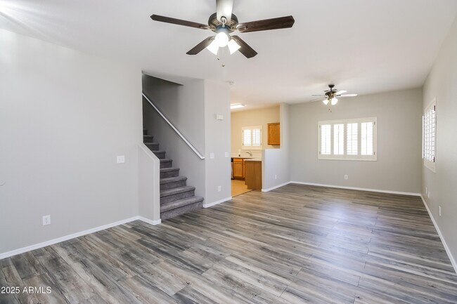 Building Photo - 13284 W Gelding Cir
