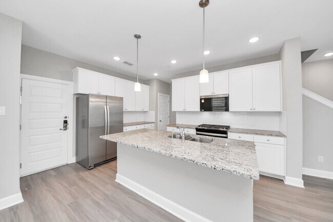 Building Photo - 5300 Berkeley Knl Cir