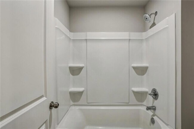 Building Photo - 2099 Easterwood Ct.