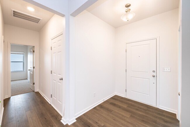 Building Photo - BEAUTIFUL 3 Bedroom Home - Stonebridge Fairways - AVAILABLE NOW