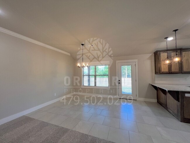 Building Photo - Single Family Home - Stunning Huntley Plan