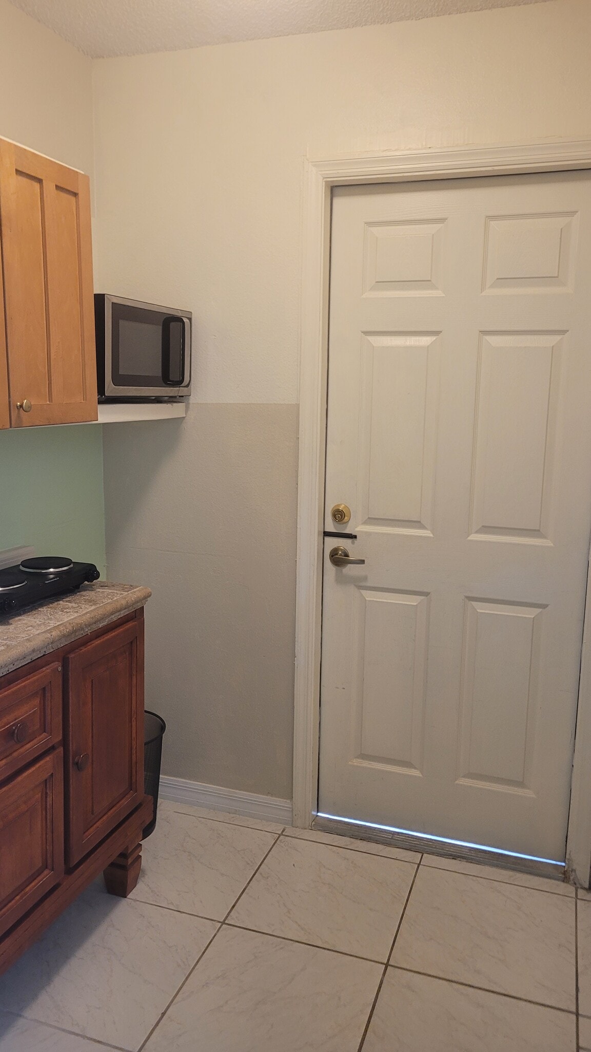 Kitchen - 106 Woodbury Pines Cir