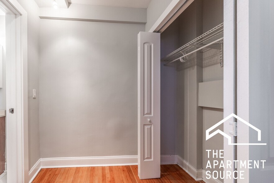 Building Photo - 612 W Patterson Ave