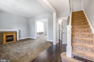 Building Photo - 1603 Otis St NE
