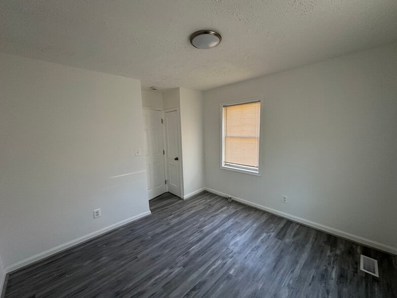 Building Photo - 4201 Audrey Ave