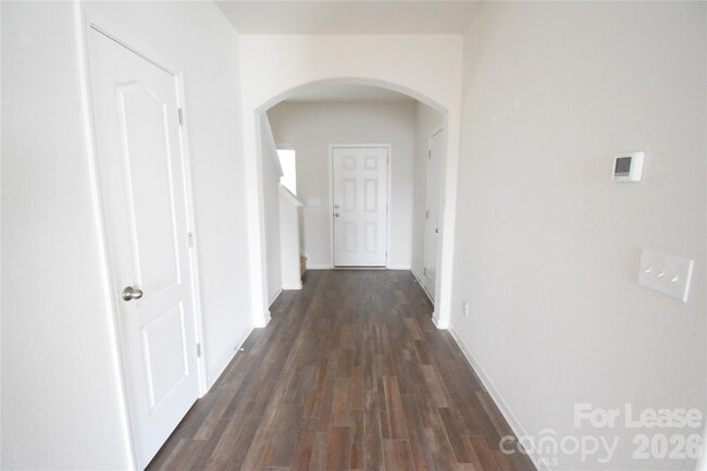 Building Photo - 9709 Weikert Rd