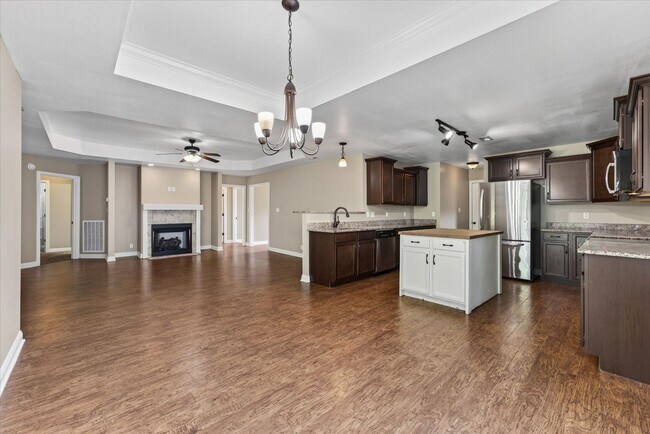 Building Photo - 2228 Killington Dr