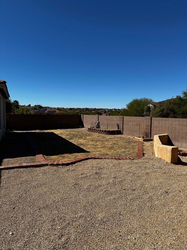 Building Photo - 13735 E Shadow Pines Ln