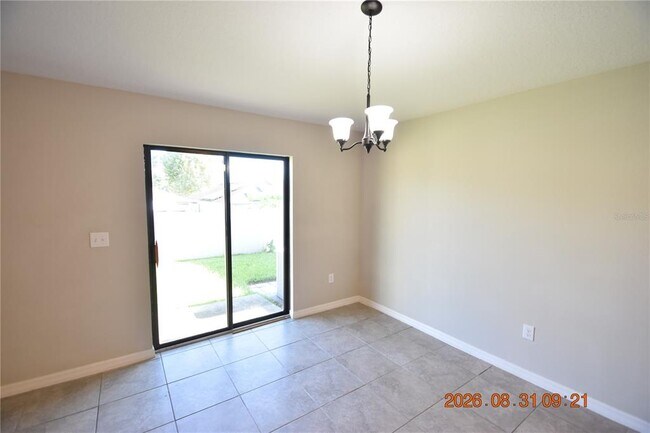 Building Photo - 10106 RoseMary Leaf Ln