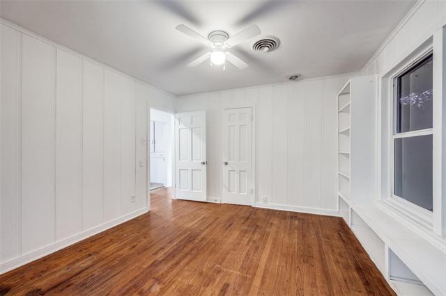 Building Photo - 917 W Washington St