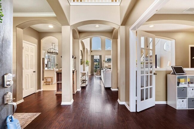 Building Photo - 8719 Silver Lure Dr