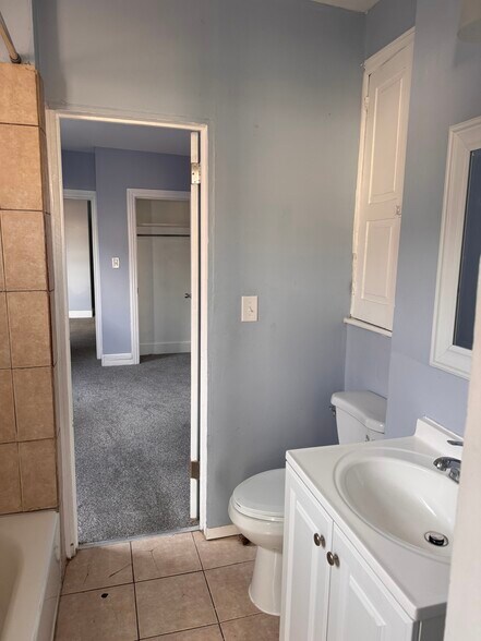 Building Photo - 511 N 12th St