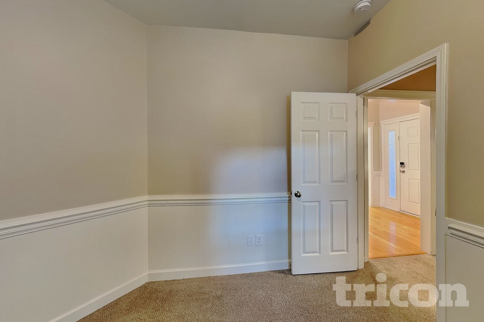 Building Photo - 15609 Carrington Ridge Dr