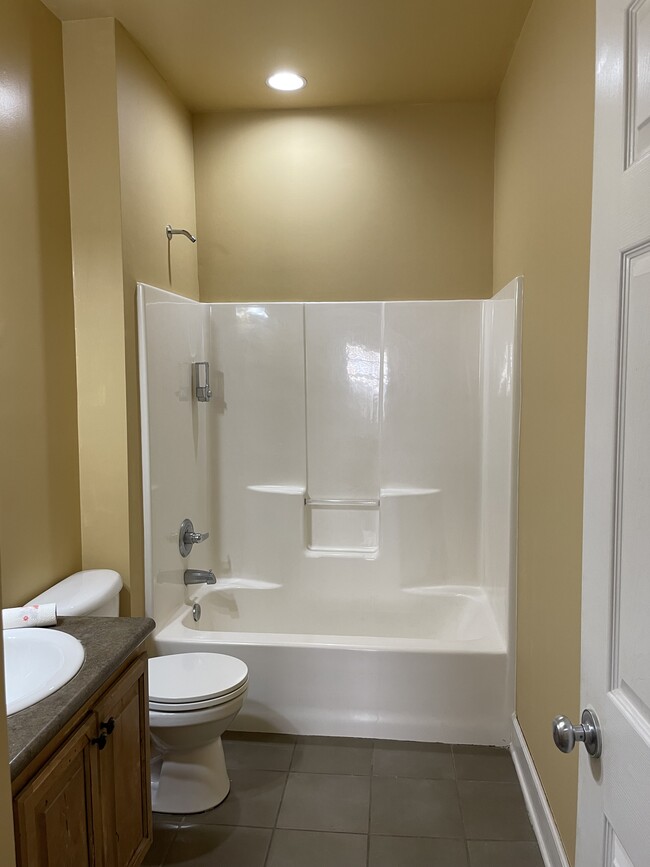 Building Photo - 364 Split Rail Dr