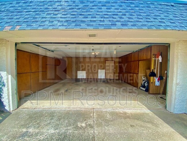 Building Photo - 2614 NW 62nd St