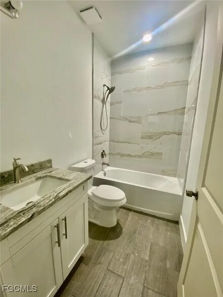 Building Photo - 5427 Centennial Blvd