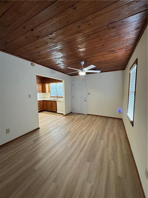 Building Photo - 3599 Ridge Rd SE