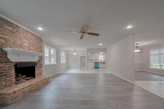 Building Photo - 22323 N Rebecca Burwell Ln
