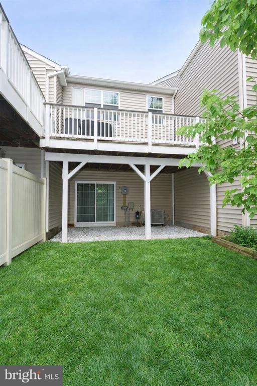 Building Photo - 43275 Mitcham Square