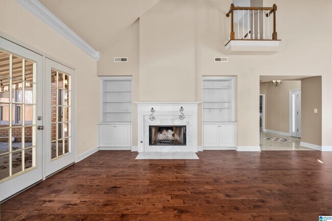 Building Photo - 4006 Vestview Dr