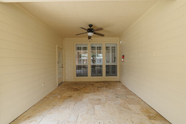 Building Photo - 11102 Dawson Springs Dr
