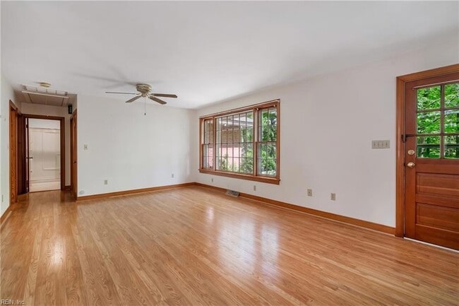 Building Photo - 7466 Corr St