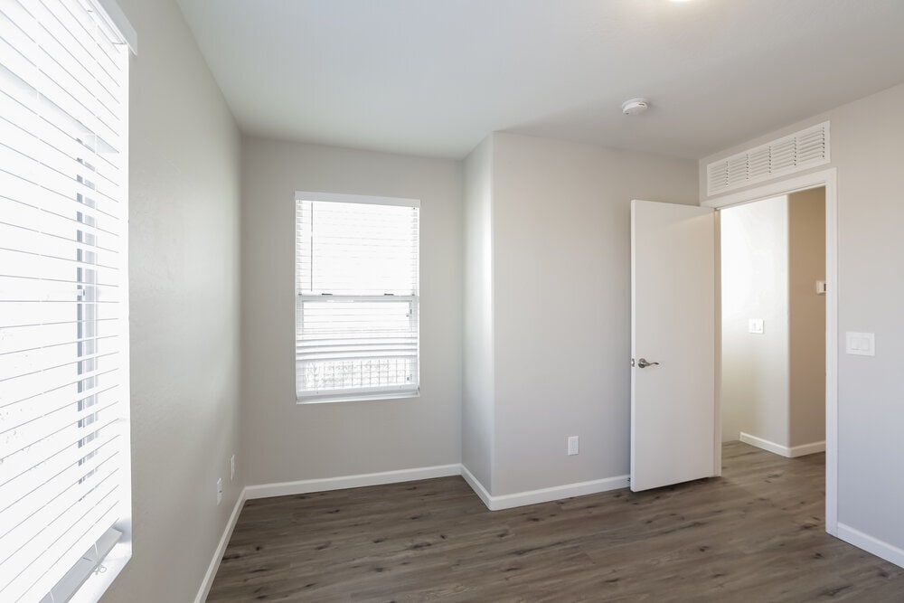 Building Photo - 5211 Burton Dr