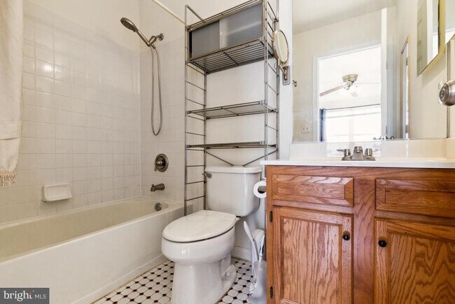 Building Photo - 20208 Bar Harbor Terrace