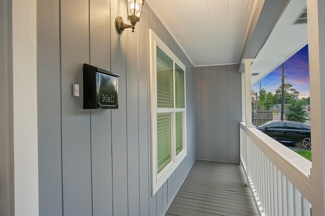 Building Photo - 4808 Terry St