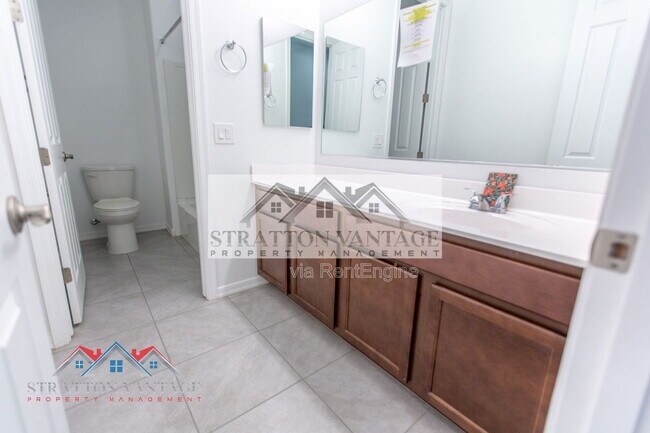 Building Photo - 22486 E Russet Rd