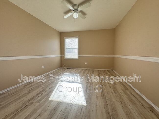 Building Photo - 1062 Hampton Harbor
