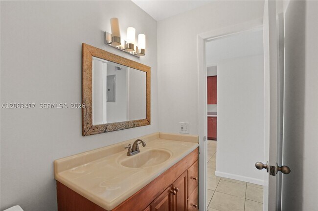 Building Photo - 1749 SW 81st Ln