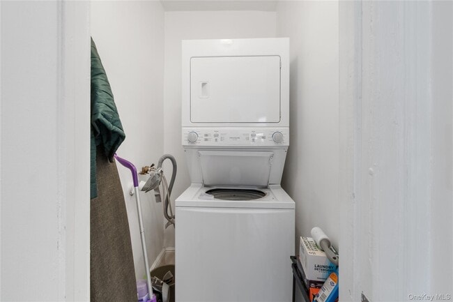 Building Photo - 172 Harrison Ave