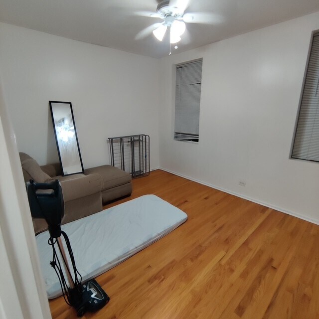 Building Photo - 619 S Loomis St