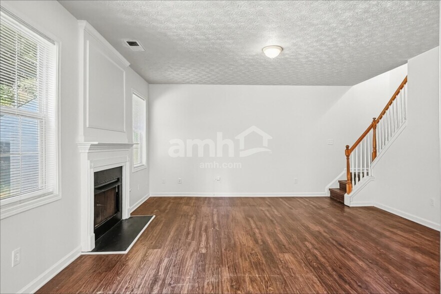 Building Photo - 3567 Butler Springs Ter NW