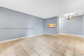 Building Photo - 1018 Twin Lakes Dr