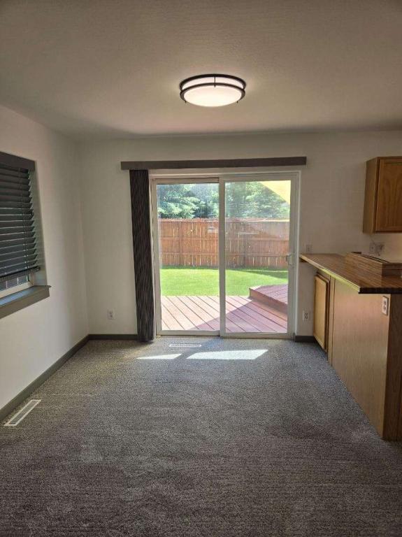 Building Photo - 3302 Laredo Dr