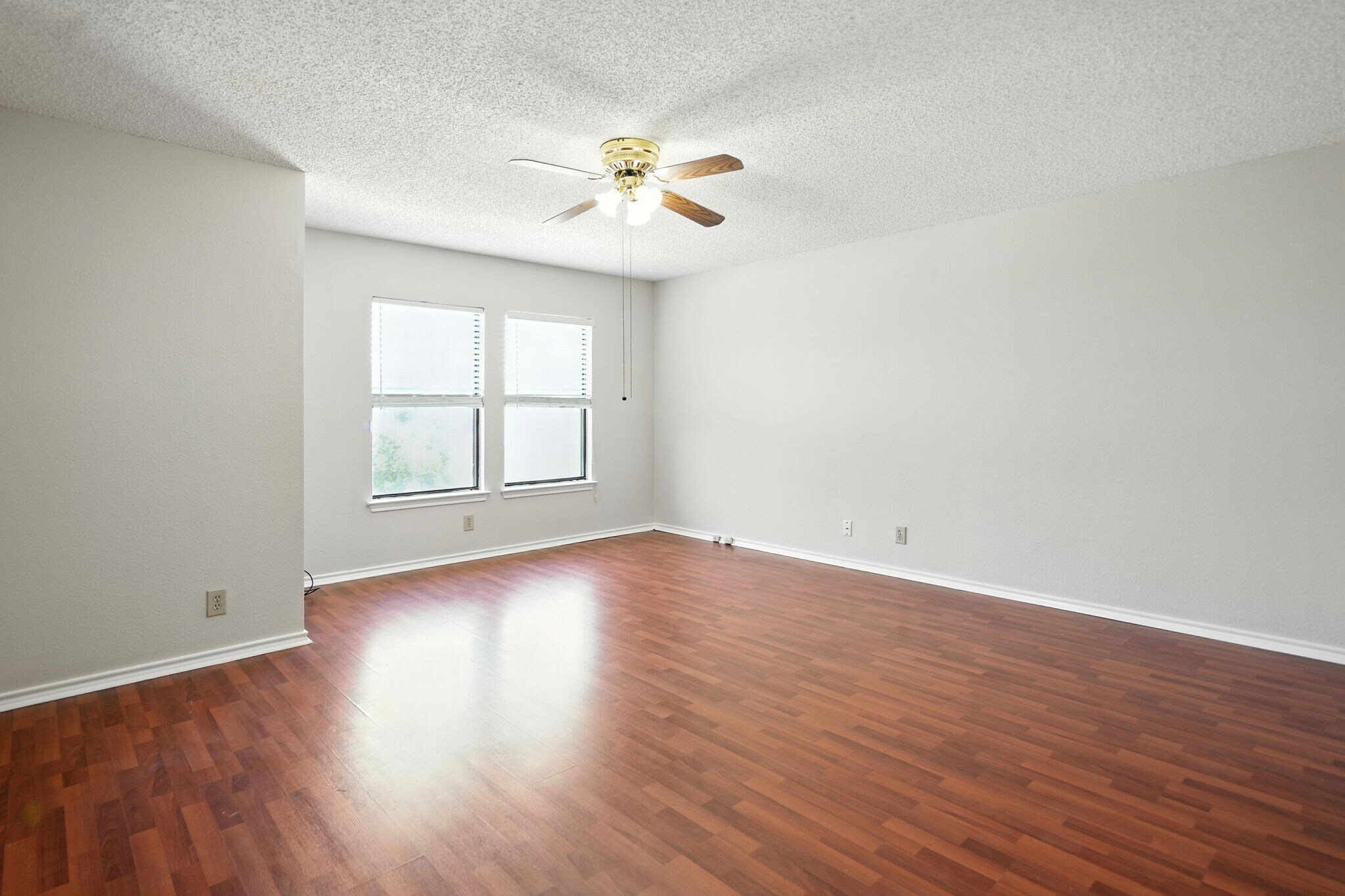 Building Photo - 2802 Redrock Trl