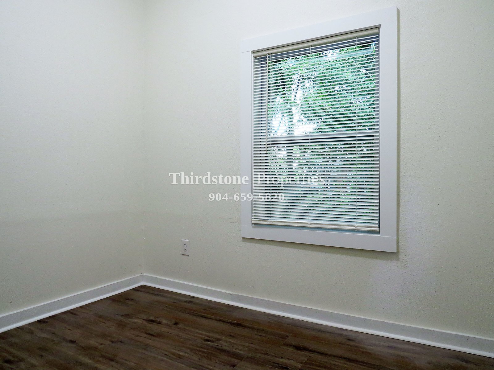 Building Photo - 2071 Southampton Rd