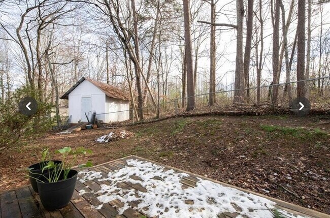 Building Photo - 4433 Sardis Dr