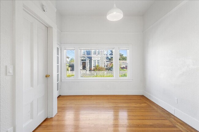 Building Photo - 1517 Willow St