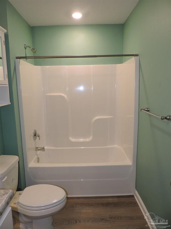 Building Photo - 5427 Peach Dr