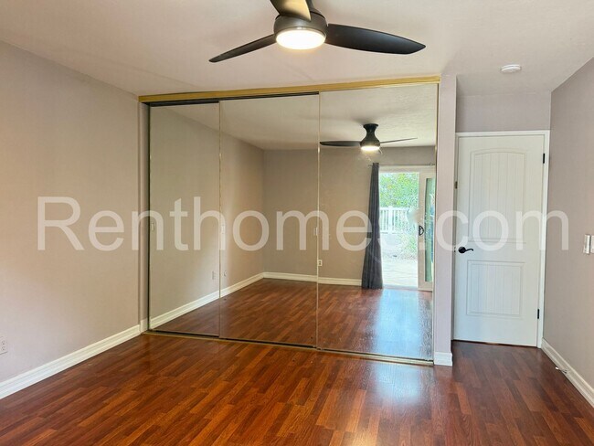 Building Photo - 11339 Red Cedar Ln