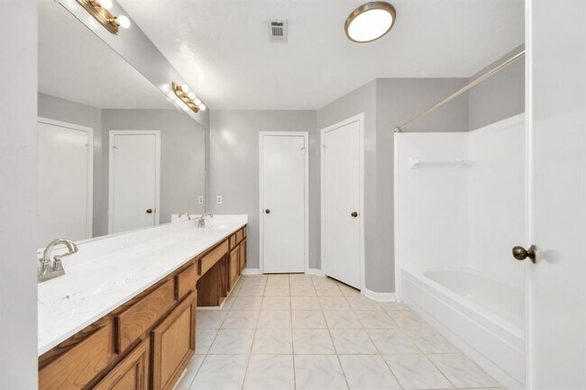 Building Photo - 8502 Fawn Terrace Dr