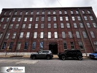 Building Photo - 721 N 17th St