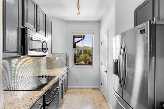 Building Photo - 4307 Eck Ln