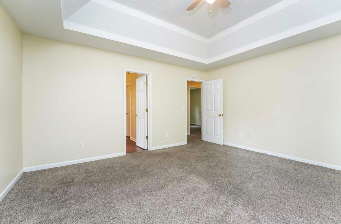 Building Photo - 3473 Cameo Ct