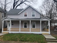 Building Photo - 28 Mather St