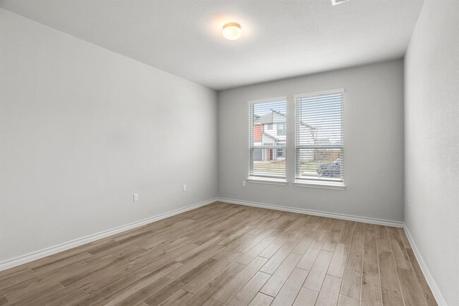 Building Photo - 1701 Jacey Way