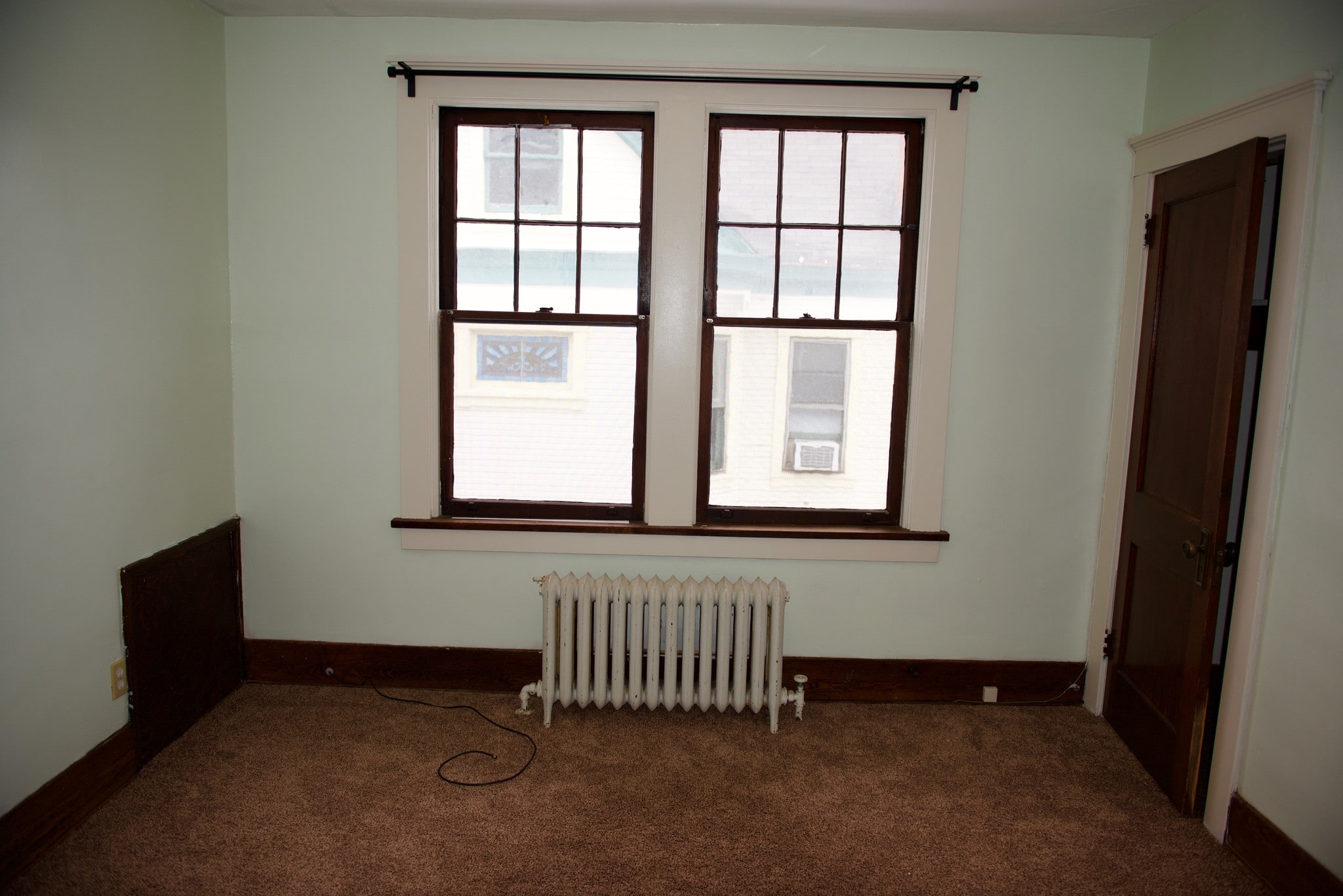 Building Photo - 9 Dinsmore Ave